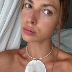 Teresa White Necklace 17 Teresa White Necklace -Fashion Clothing Store Frame 15 154ddc1d 52cc 48fe affa d213fc4676c0