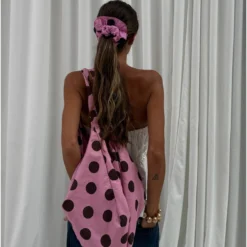 Mati Scrunchie Pink -Fashion Clothing Store Frame 24
