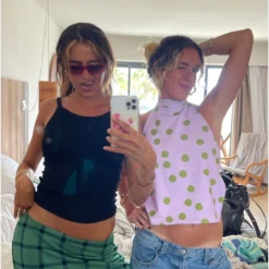 Peony Reversible Top -Fashion Clothing Store Frame 276c691b 145f 4e6c 882f 667f5ea01a4b