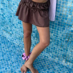 Mati Scrunchie Pink -Fashion Clothing Store Frame fb88a0cb 572d 459e 8792 3879ee789f7c