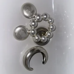 Carey's Washed Silver Bracelet -Fashion Clothing Store IMG 0032 766a904a 4d42 4376 b2a0 430ad78b3dde