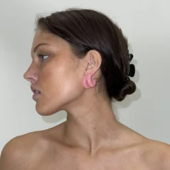 Rocío Pink Mini Hoops 9 Rocío Pink Mini Hoops -Fashion Clothing Store IMG 0480 cbdf286d 537f 41e6 8ce7 104500b8f4ca scaled
